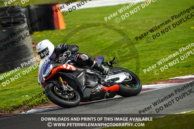 anglesey;brands hatch;cadwell park;croft;donington park;enduro digital images;event digital images;eventdigitalimages;mallory;no limits;oulton park;peter wileman photography;racing digital images;silverstone;snetterton;trackday digital images;trackday photos;vmcc banbury run;welsh 2 day enduro